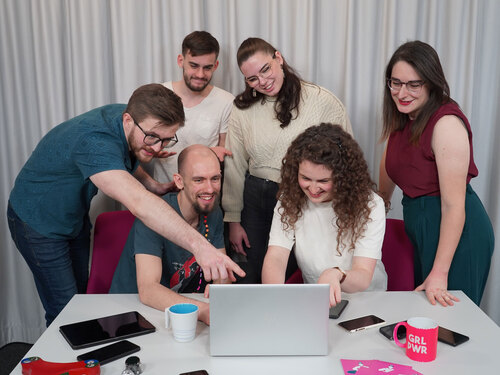 Gruppenfoto von Cool Lab Team